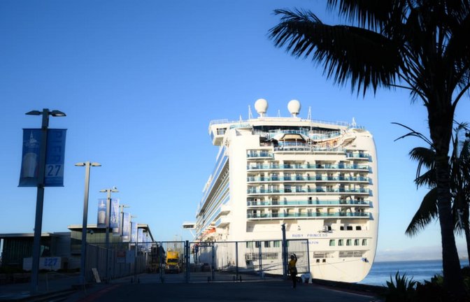 „Ruby Princess“ 2025 im Hafen von San Francisco.<span class='image-autor'>IMAGO/Anadolu Agency</span>