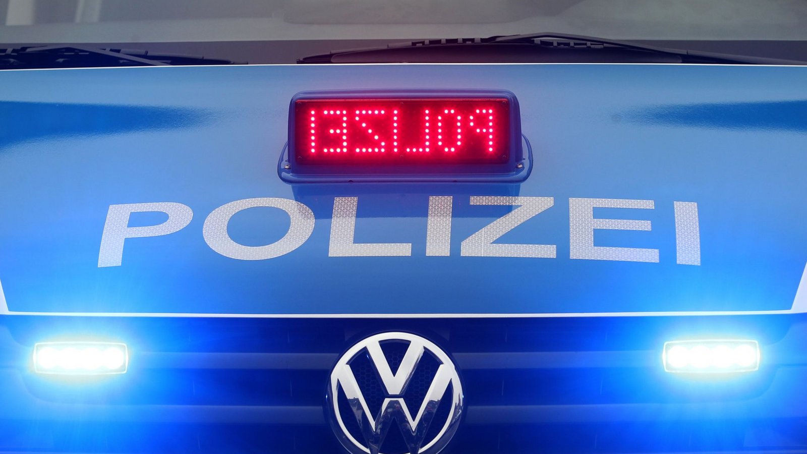 Die Polizei rückte zu einem Einsatz in die Landeserstaufnahmestelle nach Sigmaringen aus. (Symbolbild)Foto: dpa/Roland Weihrauch
