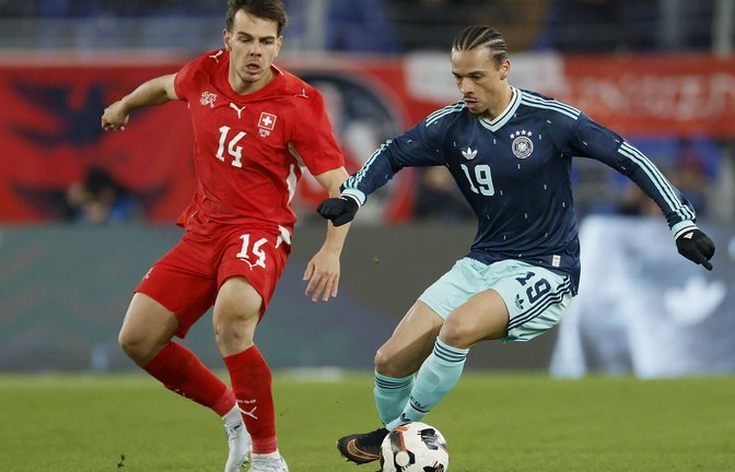 Leroy Sané (rechts) hat gegen die Schweiz nicht überzeugt.<span class='image-autor'>Foto: IMAGO/HMB-Media</span>