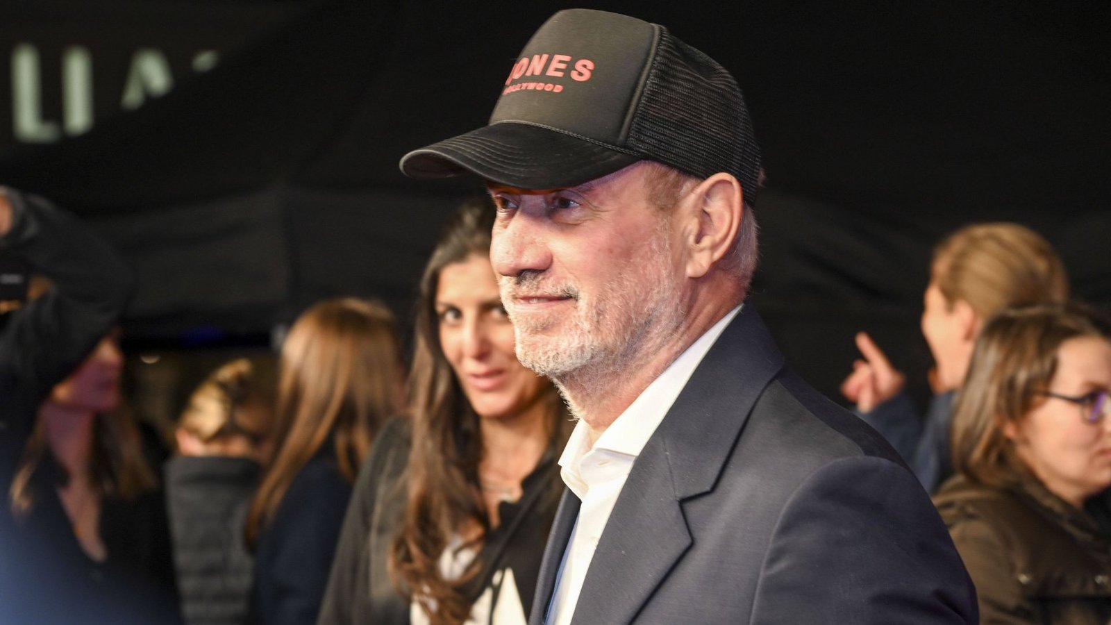 Emmerich gilt als der kommerziell erfolgreichste deutsche Filmemacher (Archivbild).Foto: IMAGO/BREUEL-BILD