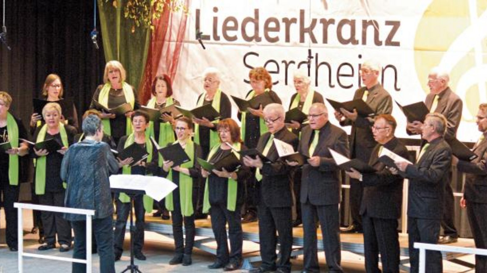 Der Liederkranz Sersheim hatte zu seinem Herbstkonzert geladen. Foto: Friedrich Der Liederkranz Sersheim hatte zu seinem Herbstkonzert geladen. Foto: Friedrich