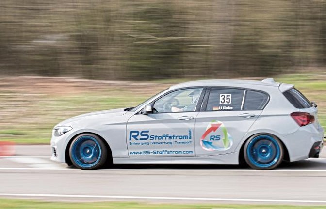 Udo Roller war beim Automobilslalom des Waiblinger MC auf der Verkehrsübungsanlage Solitude im Leonberger Mahdental als einziger Fahrer mit profillosen Slicks unterwegs. Foto: privat