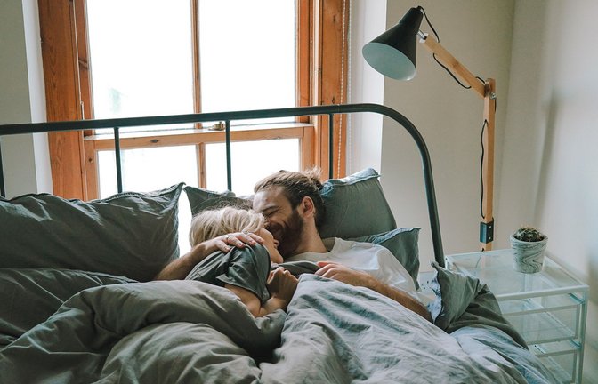 Aus Verliebtheit wird Liebe – aber warum?<span class='image-autor'>Foto: Unsplash/Toa Heftiba</span>