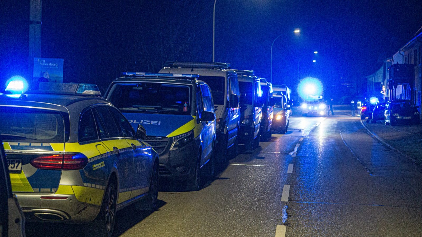 An der großangelegten Suchaktion beteiligten sich den Angaben zufolge unter anderem Polizei, Feuerwehr und Technisches Hilfswerk.Foto: David Pichler/dpa An der großangelegten Suchaktion beteiligten sich den Angaben zufolge unter anderem Polizei, Feuerwehr und Technisches Hilfswerk.Foto: David Pichler/dpa
