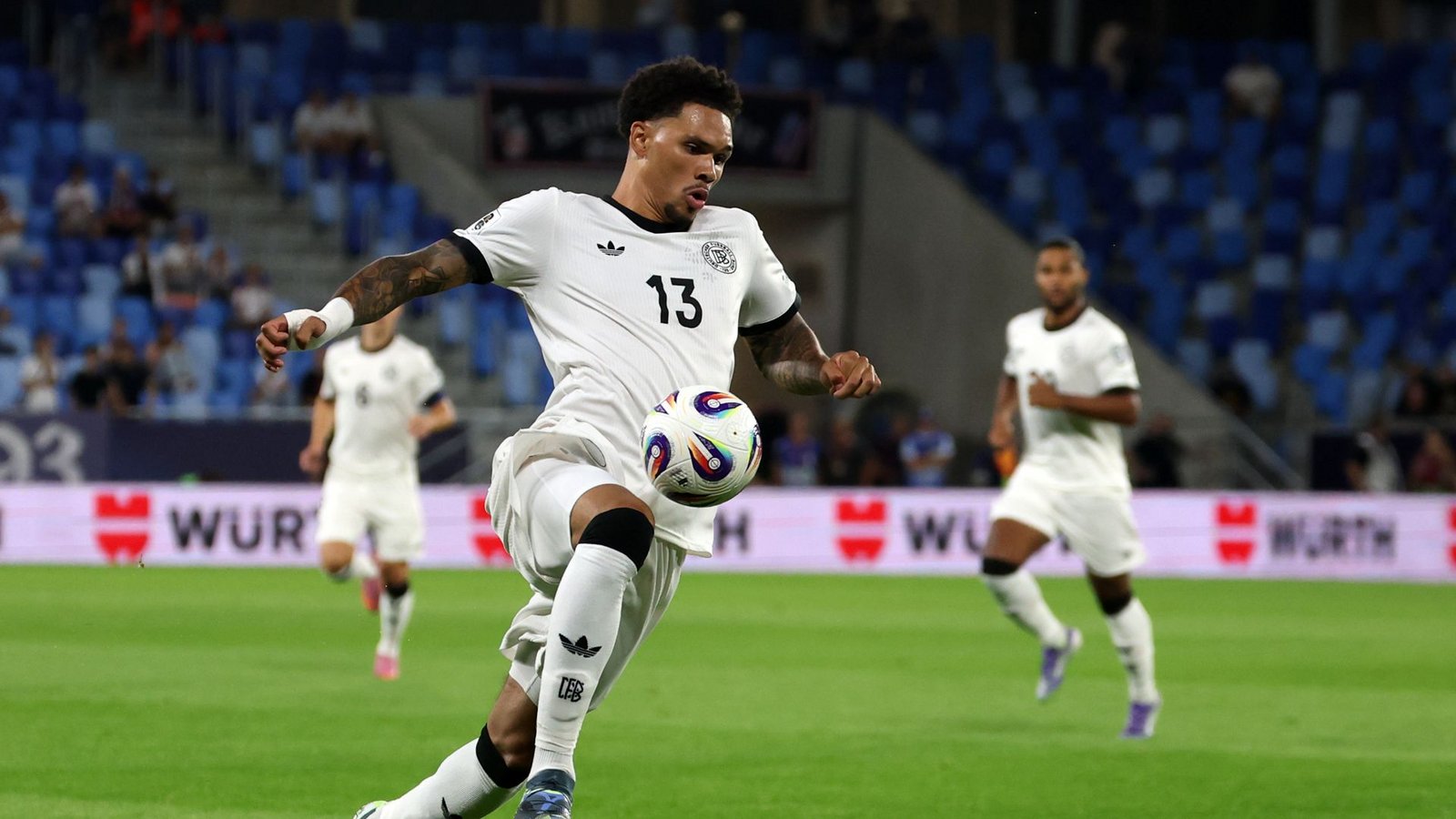 Nnamdi Collins bei seinem ersten Länderspiel.Foto: Christian Charisius/dpa/Christian Charisius