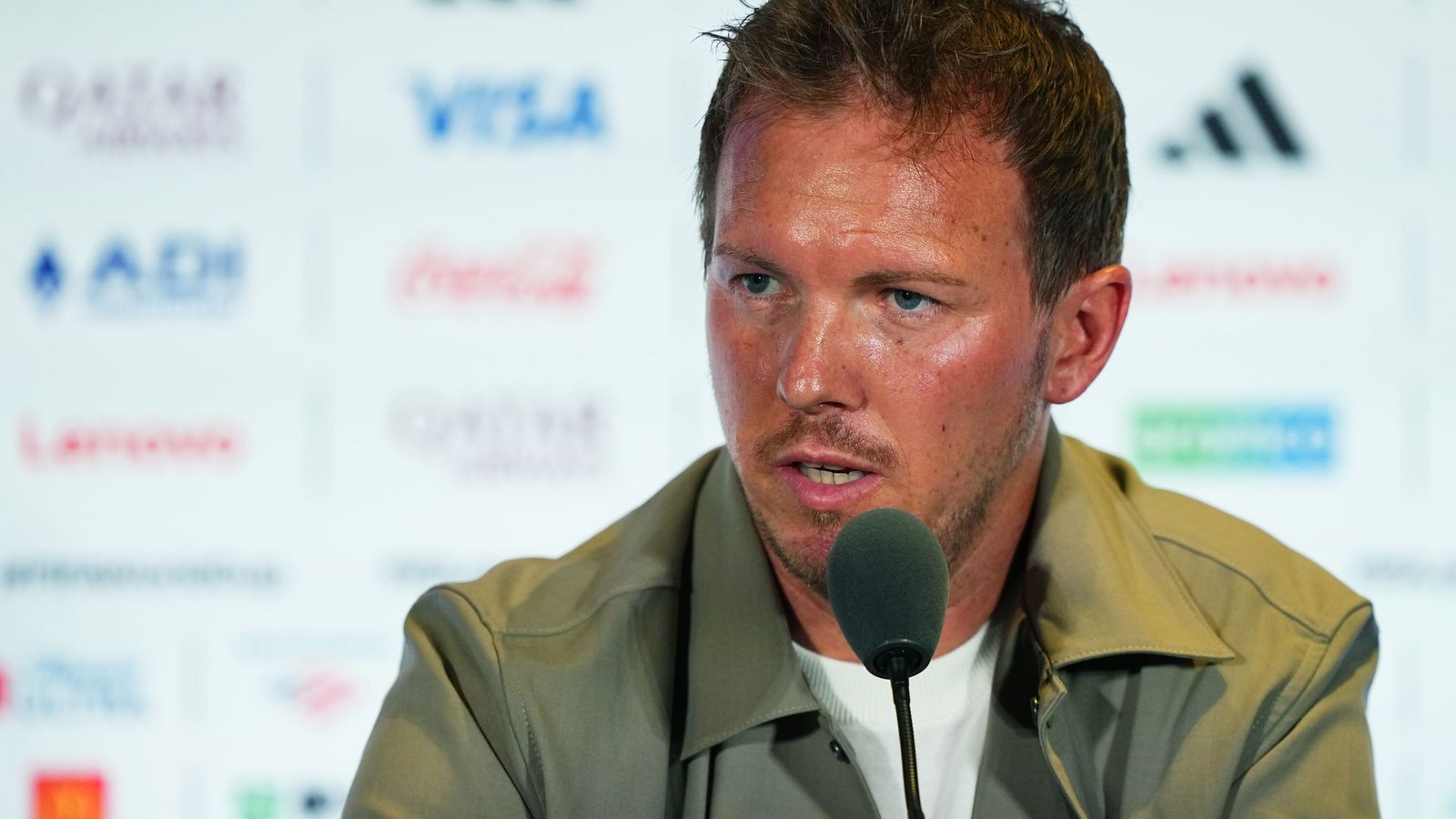 Julian Nagelsmann steht vor seinem ersten K.-o.-Spiel bei einer WM.Foto: Martin Meissner/AP/dpa