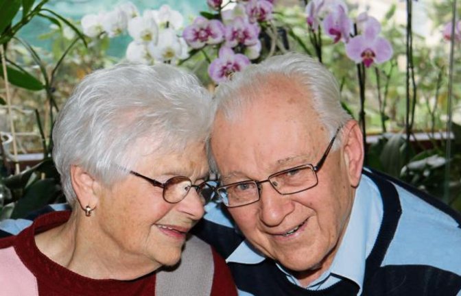 Lotte und Ulrich Knobloch feiern heute diamantene Hochzeit.  Foto: Rücker