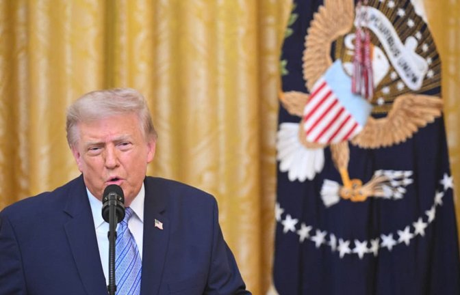 US-Präsident Donald Trump hat in einer Rede an die Nation vor Wahlbetrug bei den Kongresswahlen in den USA gewarnt.<span class='image-autor'>Saul Loeb/Pool AFP/dpa</span>