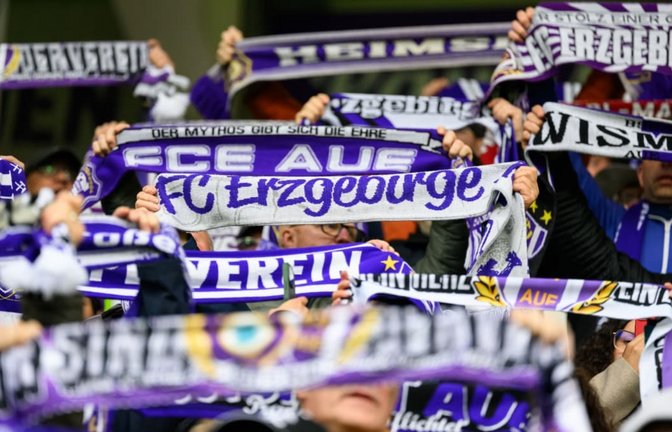 Erzgebirge Aue trifft am 1. Spieltag der Regionalliga Nordost auf die VSG Altglienicke.<span class='image-autor'>Robert Michael/dpa</span>