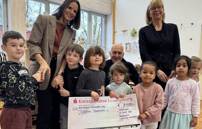 Freude bei den Sonnenkäfern in Vaihingen (von links): Rebecca Baier, Markus Naujack und Yvonne Krüger-Goertz. <span class='image-autor'>Foto: p</span>