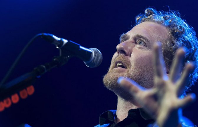Der irische Musiker und Oscar-Preisträger Glen Hansard ist unerwartet gestorben.<span class='image-autor'>Georgios Kefalas/KEYSTONE/dpa</span>