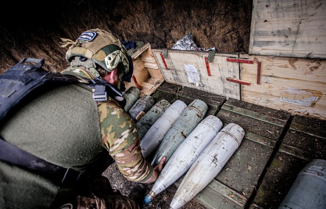 Ukrainischer Soldat einer Artillerieeinheit<span class='image-autor'>Foto: IMAGO/Funke Foto Service</span>