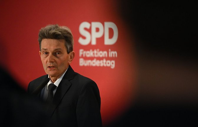 SPD-Fraktionschef Rolf Mützenich dringt auf eine Reform der Schuldenbremse.<span class='image-autor'>Foto: dpa/Sebastian Gollnow</span>