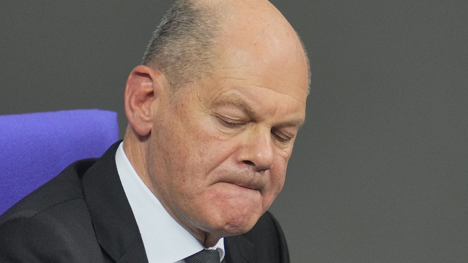 Sieht sich plötzlich Rassismus-Vorwürfen ausgesetzt: Bundeskanzler Olaf Scholz (SPD).Foto: Michael Kappeler/dpa Sieht sich plötzlich Rassismus-Vorwürfen ausgesetzt: Bundeskanzler Olaf Scholz (SPD).Foto: Michael Kappeler/dpa