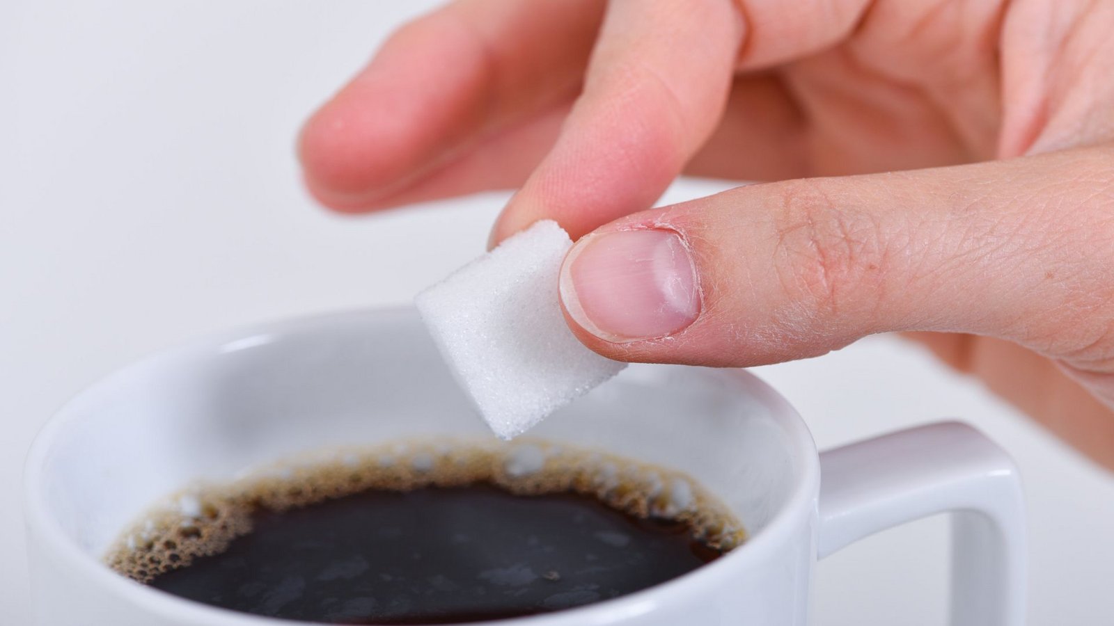 Der Unglücksrabe: Schwarz, mit einem Würfel Zucker. Für die wahren Härten des Lebens sind Sie noch nicht bereit – genauso wenig wie für einen doppelten Espresso. Aber Ihre Schusseligkeit macht Sie auch sympathisch. Denn wer unfertig ist, kann noch mehr aus sich machen.Foto: dpa