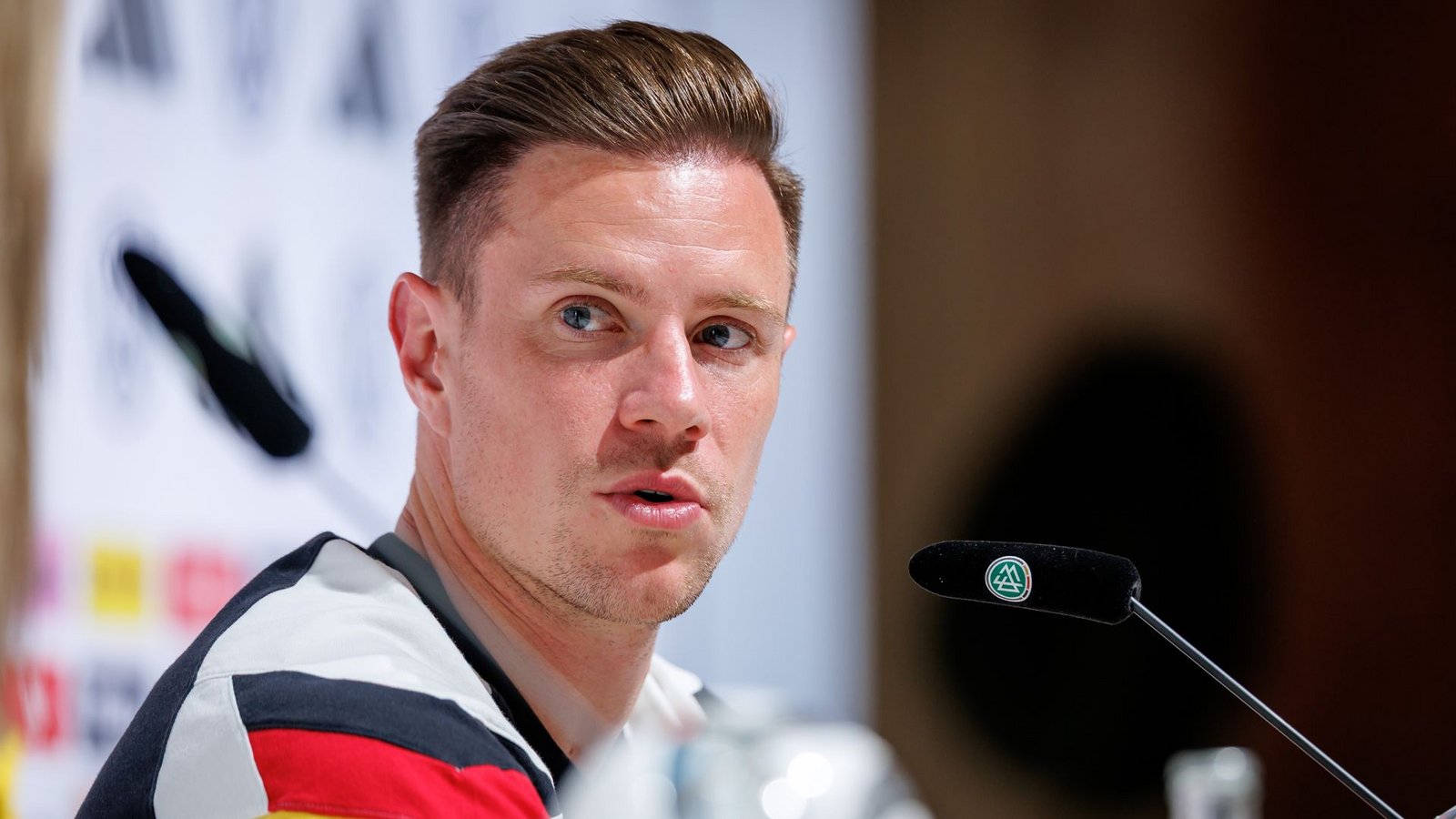 Die WM findet ohne ter Stegen statt, eine Oberschenkelverletzung stoppte seine Pläne. (Archivbild)Foto: Daniel Karmann/dpa