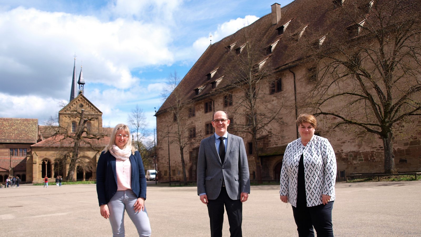 Alexandra Müller, Frank Krawczyk und Dr. Petra Pechacek (von links) haben ein anspruchsvolles Programm für die Saison 2022 geplant. Foto: Filitz