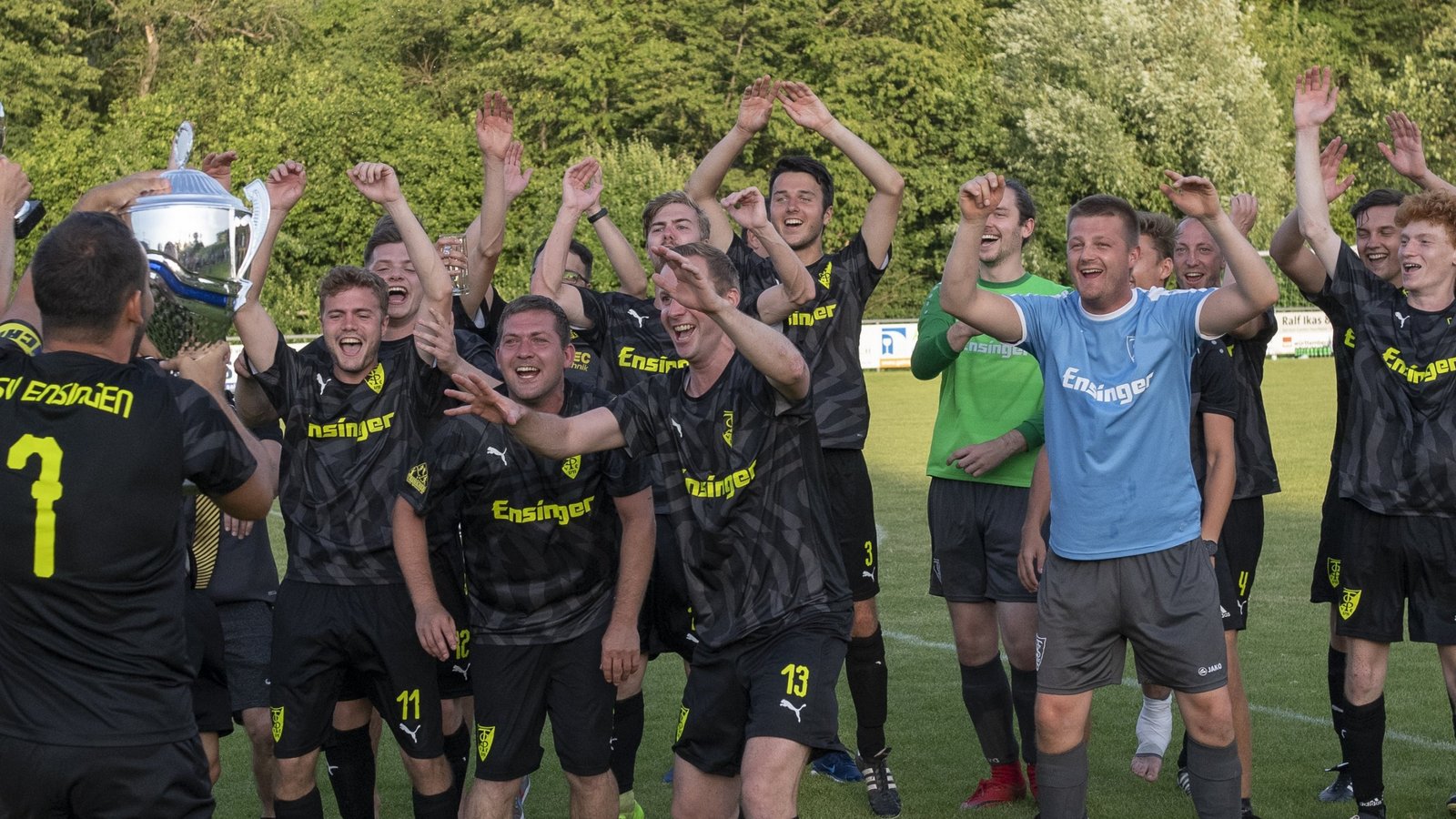 Der TSV Ensingen, der den Titel 2019 in Gündelbach holte, ist der amtierende Stadtpokalsieger. Zwei Mal ist das Turnier wegen der Corona-Pandemie ausgefallen. Gelingt beim Heimspiel im Forchenwald an diesem Wochenende die Titelverteidigung? Foto: Leitner Der TSV Ensingen, der den Titel 2019 in Gündelbach holte, ist der amtierende Stadtpokalsieger. Zwei Mal ist das Turnier wegen der Corona-Pandemie ausgefallen. Gelingt beim Heimspiel im Forchenwald an diesem Wochenende die Titelverteidigung? Foto: Leitner