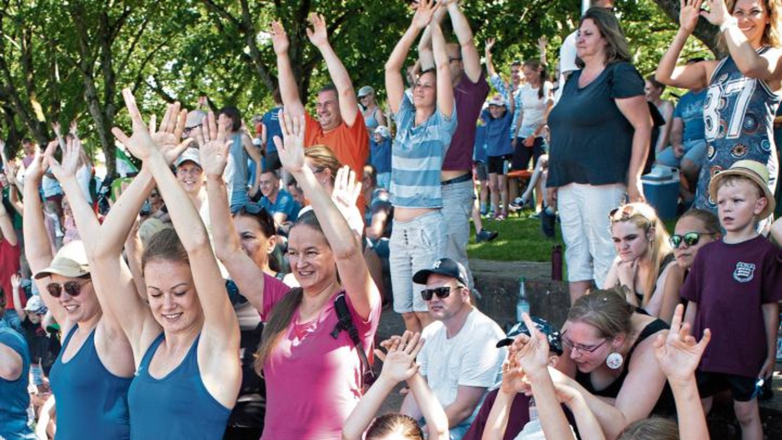 Mit dem Turntiger-Tanz wird das Gaukinderturnfest in Mühlacker eröffnet. Foto: Fotomoment Mit dem Turntiger-Tanz wird das Gaukinderturnfest in Mühlacker eröffnet. Foto: Fotomoment