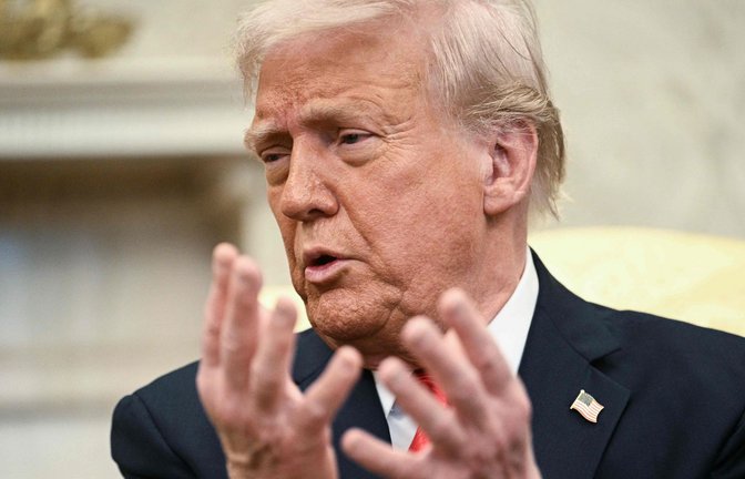 Donald Trump ärgerte sich auf seiner eigenen Onlineplattform Truth Social über die Entscheidung des Supreme Court. (Symbolfoto)<span class='image-autor'>Foto: AFP/BRENDAN SMIALOWSKI</span>