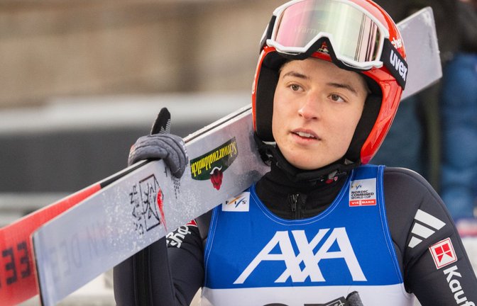 Die Last wiegt schwer: Nathalie Armbruster muss bei den Olympischen Spielen zuschauen.<span class='image-autor'>Foto: Imago/Funke Foto Services</span>