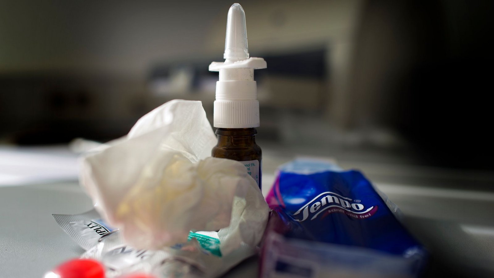 Die Zahl der gemäß Infektionsschutzgesetz im Labor bestätigten und ans RKI gemeldeten Grippefälle für die vergangene Woche betrug rund 27.200.Foto: Arno Burgi/dpa