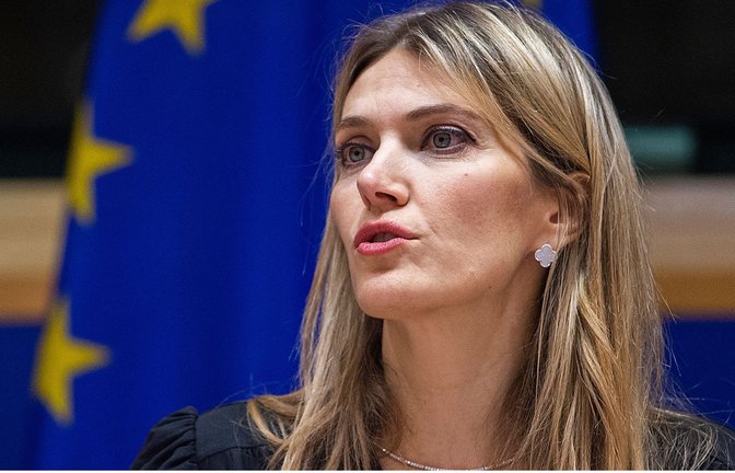 Der Korruptionsskandal um Eva Kaili löste im Europaparlament großes Entsetzen aus. Doch die Aufarbeitung verläuft inzwischen eher schleppend.<span class='image-autor'>Foto: AFP/ERIC VIDAL</span>