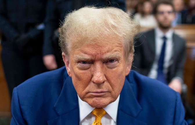 Der frühere US-Präsident Donald Trump hat derzeit mehrere Gerichtsverfahren am Laufen. (Archivbild)<span class='image-autor'>Foto: AFP/DOUG MILLS</span>