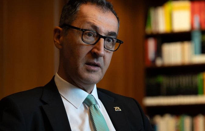 Ministerpräsident Cem Özdemir hat im Interview mit unserer Redaktion seine Unterstützung für Ilse Aigner als Bundespräsidentin signalisiert.<span class='image-autor'>Lichtgut/Leif Piechowski</span>