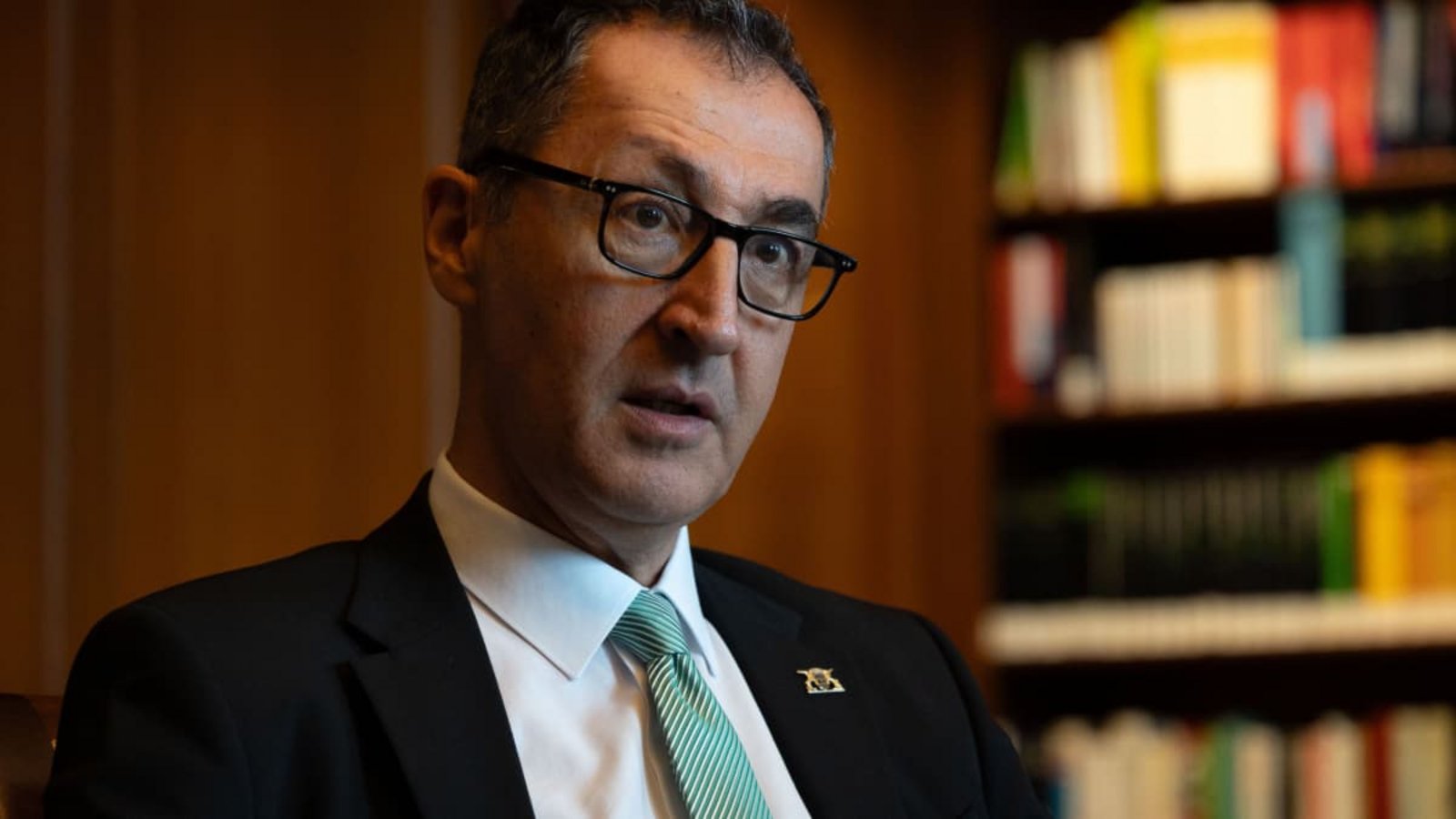 Ministerpräsident Cem Özdemir hat im Interview mit unserer Redaktion seine Unterstützung für Ilse Aigner als Bundespräsidentin signalisiert.Lichtgut/Leif Piechowski Ministerpräsident Cem Özdemir hat im Interview mit unserer Redaktion seine Unterstützung für Ilse Aigner als Bundespräsidentin signalisiert.Lichtgut/Leif Piechowski