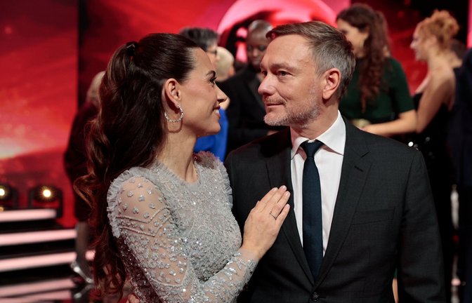 Christian Lindner mit Ehefrau Franca Lehfeldt<span class='image-autor'>Foto: dpa/Carsten Koall</span>
