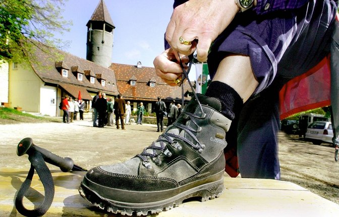 Das Wanderheim auf der Burg Teck ist ein sehr beliebtes Ausflugsziel und erst kürzlich saniert worden. Es dürfte kaum auf der Streichliste stehen.<span class='image-autor'>Foto: Imago/Horst Rudel</span>