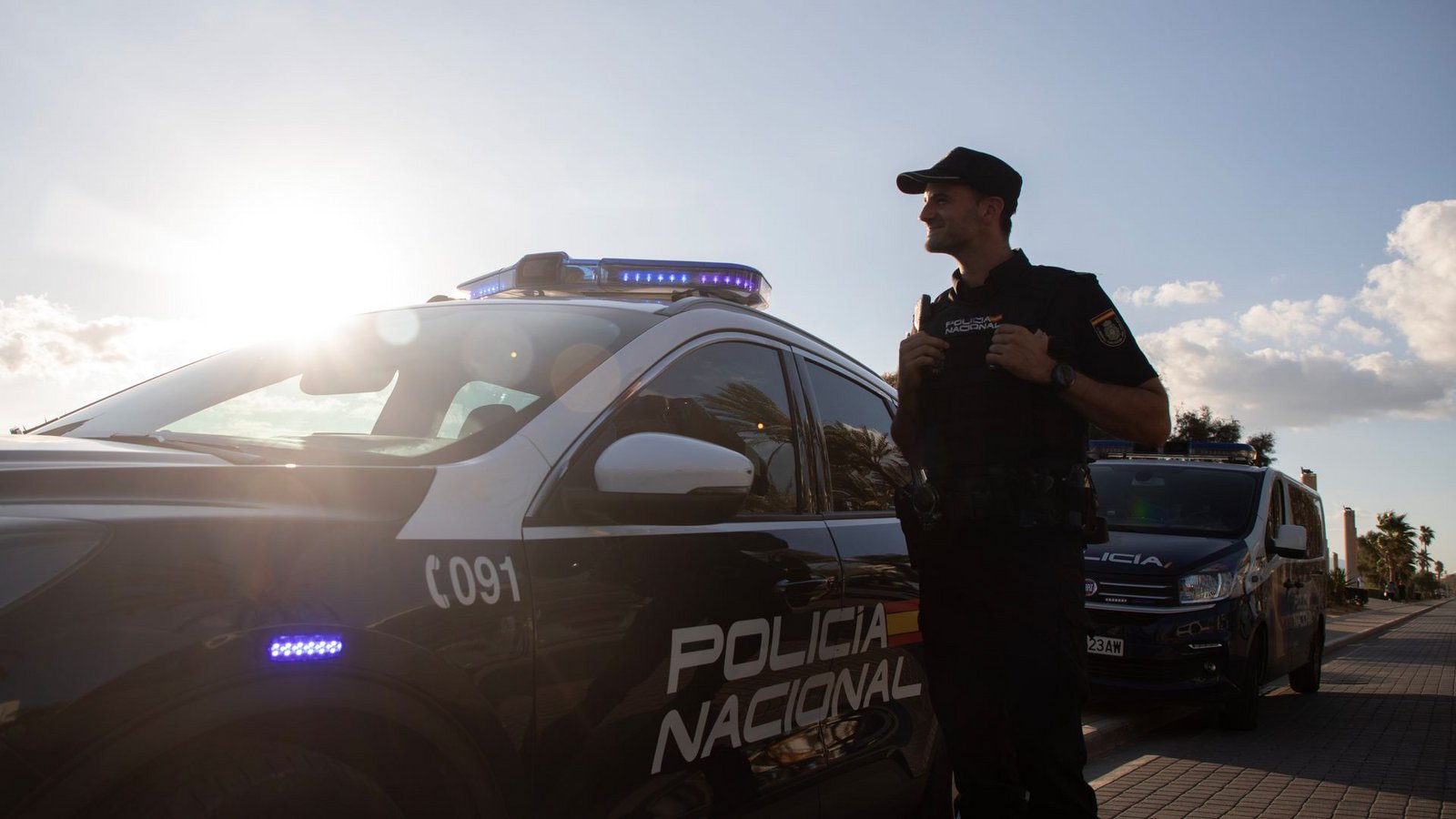 Ein Deutscher, der seine sechsjährige Tochter auf Mallorca entführt hatte, ist nach Angaben der spanischen Polizei im Kosovo festgenommen worden. (Symbolbild)Foto: Clara Margais/dpa Ein Deutscher, der seine sechsjährige Tochter auf Mallorca entführt hatte, ist nach Angaben der spanischen Polizei im Kosovo festgenommen worden. (Symbolbild)Foto: Clara Margais/dpa