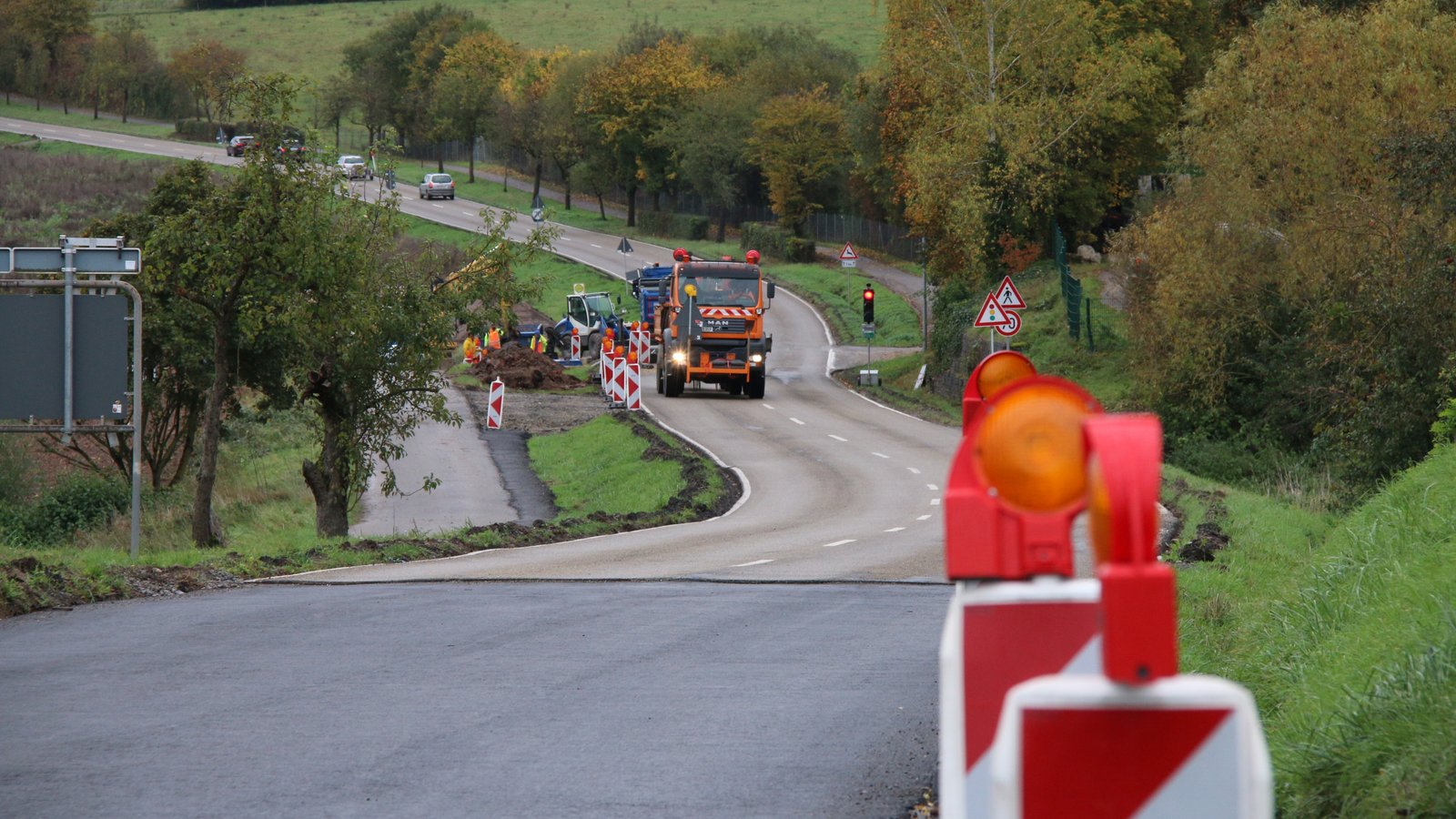 Zwischen dem Abzweig nach Spielberg und Hohenhaslach ist ab Montag die Landesstraße gesperrt. Foto: Bögel Zwischen dem Abzweig nach Spielberg und Hohenhaslach ist ab Montag die Landesstraße gesperrt. Foto: Bögel