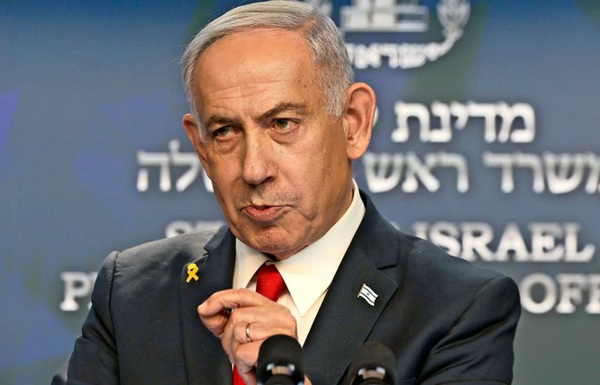 Benjamin Netanjahu ist nach Angaben des Fernsehsenders i24News unter Umständen zu einem eigenständigen Militärschlag gegen den Iran ohne Unterstützung der USA bereit (Archivfoto).<span class='image-autor'>Foto: Ronen Zvulun/Pool Reuters/dpa/Ronen Zvulun</span>