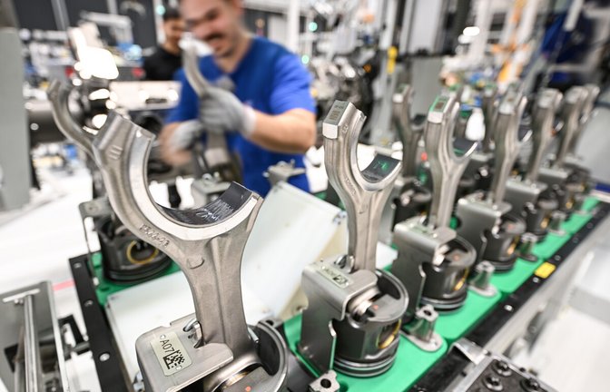 Motoren-Montage am Bodensee bei Rolls-Royce Powersystems (früher MTU).<span class='image-autor'>Foto: picture alliance/dpa</span>