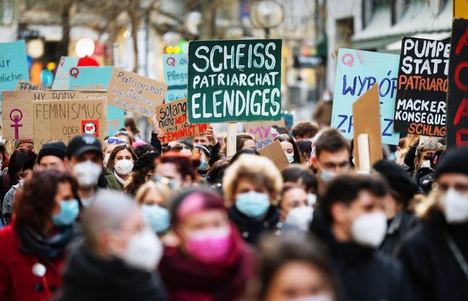 Internationaler Frauentag in Stuttgart 2021: Das Patriarchat ist noch nicht überwunden, wie auch die Landespolitik zeigt.<span class='image-autor'>Foto: dpa</span>