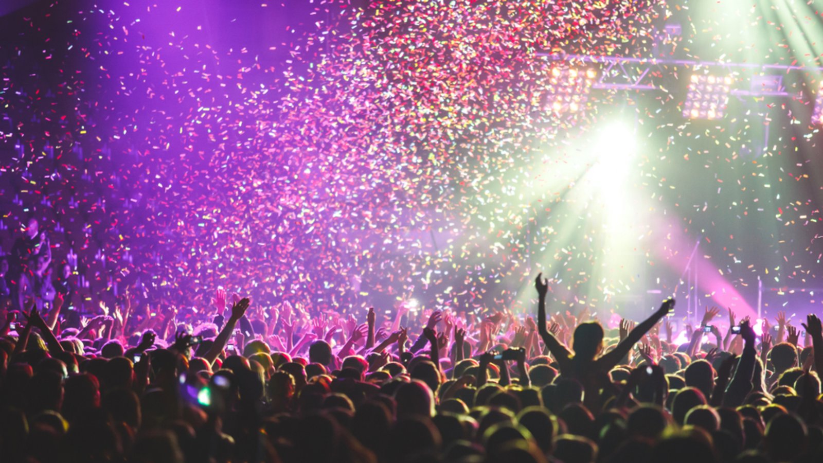 So lange spielt der Rapper auf seiner Tour (Symbolbild).Foto: Tsuguliev / shutterstock.com