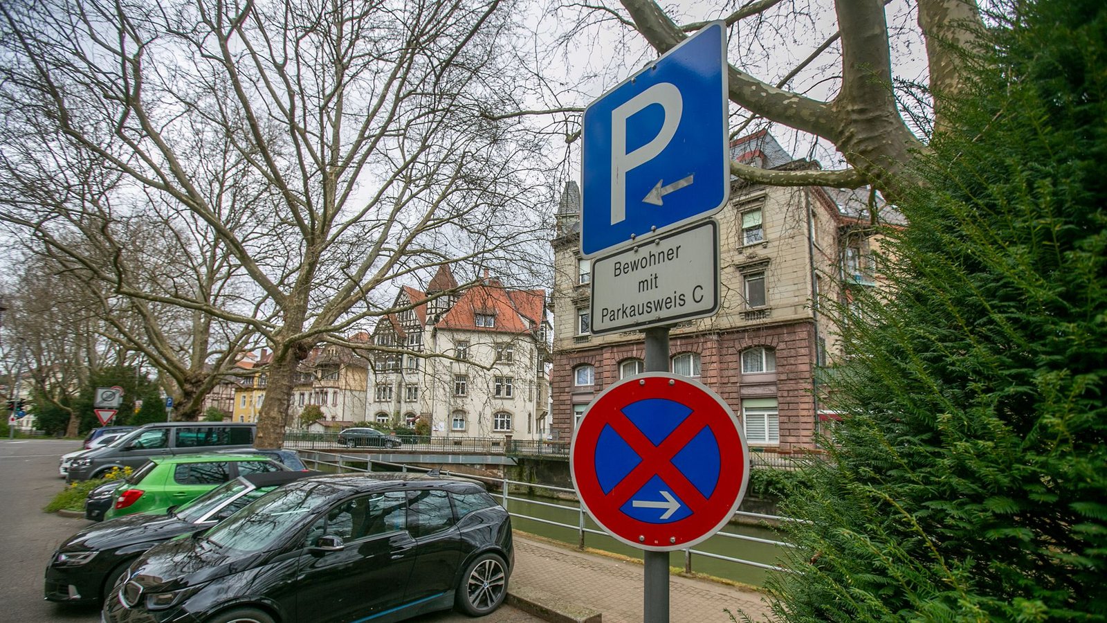Esslingen verlangt für das Anwohnerparken inzwischen 150 Euro im Jahr.Foto: Roberto Bulgrin/bulgrin Esslingen verlangt für das Anwohnerparken inzwischen 150 Euro im Jahr.Foto: Roberto Bulgrin/bulgrin