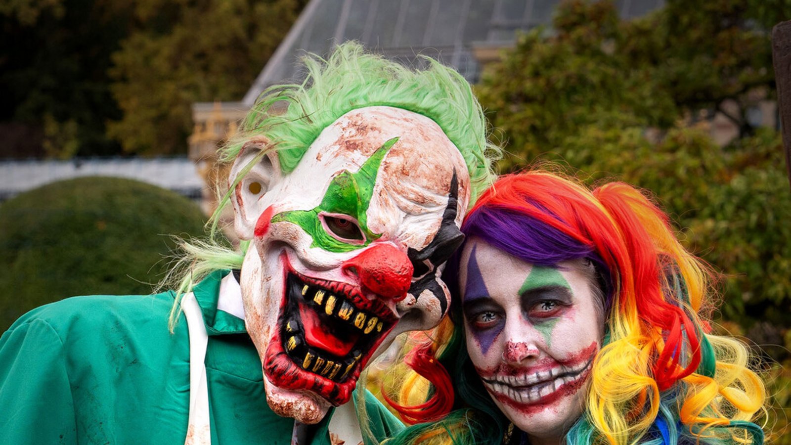 Die Wilhelma lädt zur Halloween-Party mit vielen schaurig-schönen Gestalten und Aktionen.Foto: Die Wilhelma lädt zur Halloween-Party mit vielen schaurig-schönen Gestalten und Aktionen.Foto: 