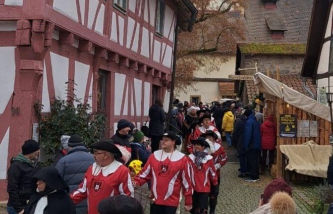 Weihnachtsmarkt in Lienzingen.  <span class='image-autor'>Foto: p</span>