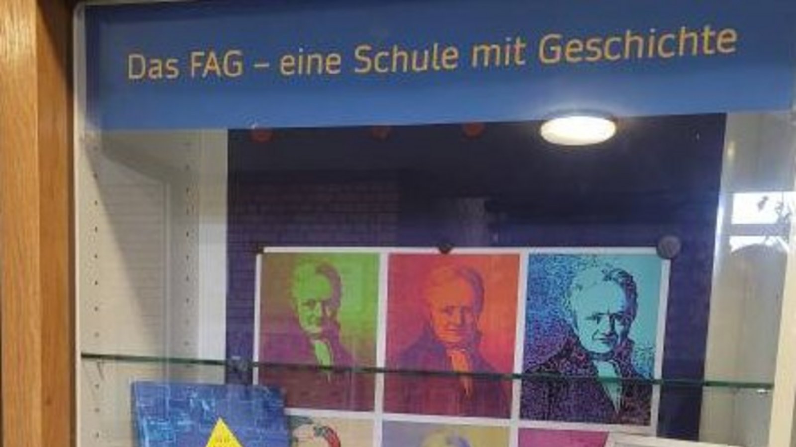 Beeindruckende Schulgeschichte: Die Exponate zeigen die Historie des Vaihinger Friedrich-Abel-Gymnasiums. Foto: p Beeindruckende Schulgeschichte: Die Exponate zeigen die Historie des Vaihinger Friedrich-Abel-Gymnasiums. Foto: p