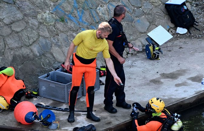 In der französischen Stadt Rennes wurde ein lebloser elf Jahre alter Junge im Uferbereich eines Flusses entdeckt.<span class='image-autor'>Foto: AFP/SEBASTIEN SALOM-GOMIS</span>