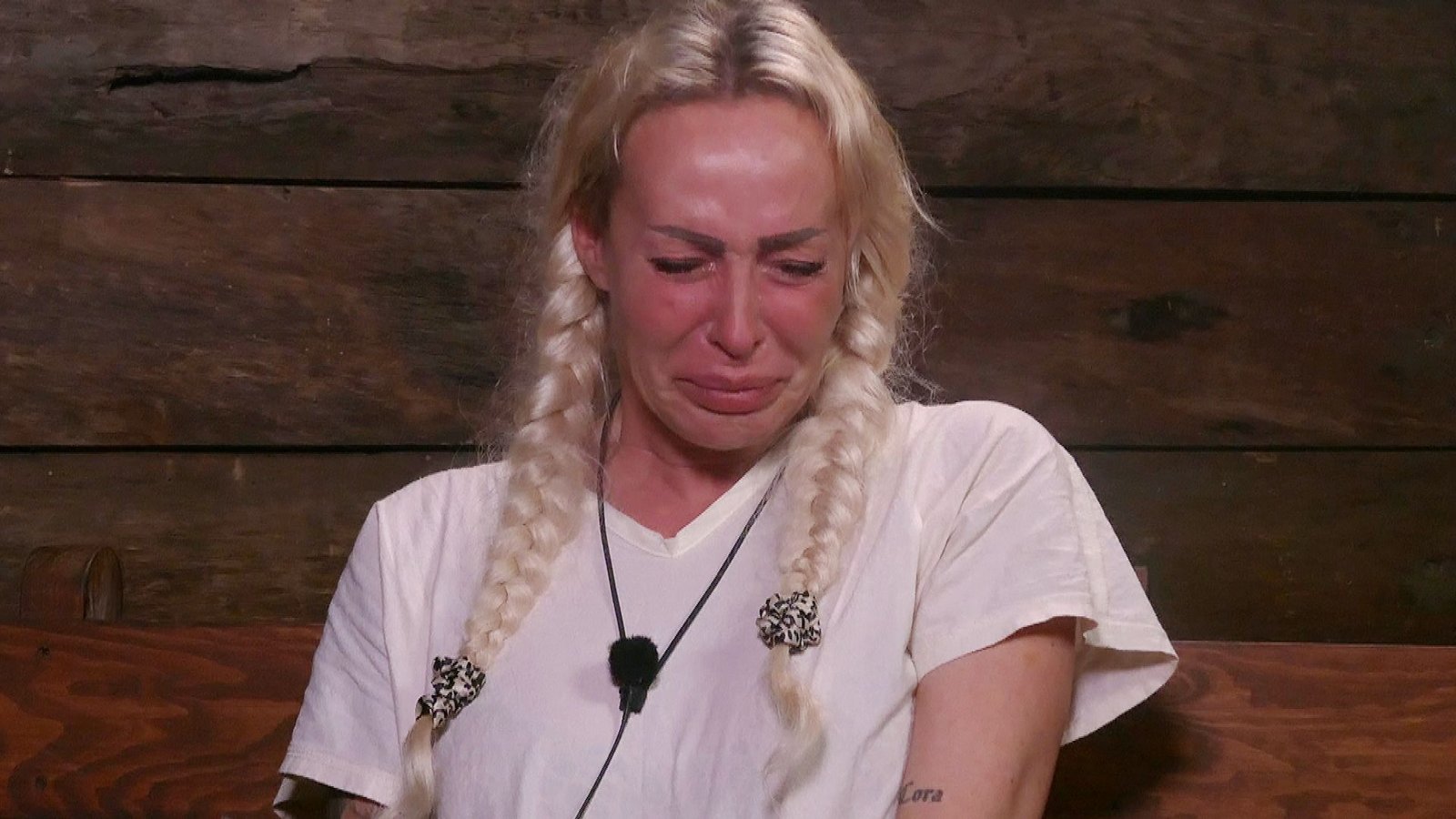 Cora Schumacher mag nicht mehr – und verlässt das Dschungelcamp freiwillig.Foto: RTL/Tag 4