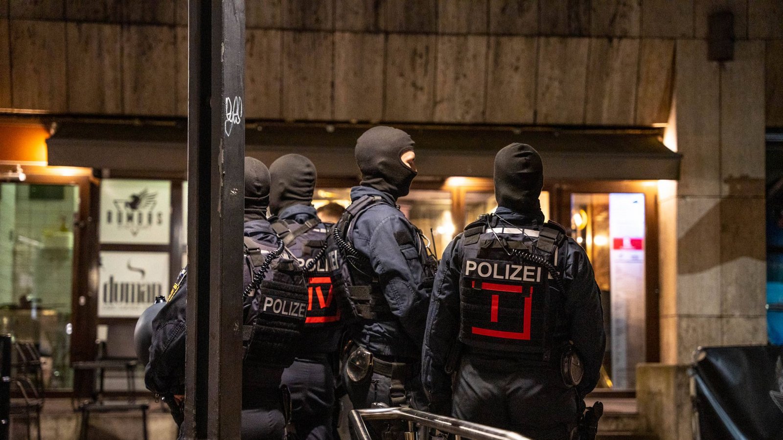Wir tun was: Polizei-Schwerpunktaktion in der Stuttgarter Innenstadt am 19. März.Foto: 7aktuell.de//Nils Reeh Wir tun was: Polizei-Schwerpunktaktion in der Stuttgarter Innenstadt am 19. März.Foto: 7aktuell.de//Nils Reeh