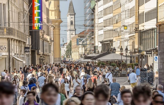 Eine neue Studie beleuchtet den Zusammenhang zwischen wirtschaftlicher Ungleichheit und dem Frieden in einem Land.<span class='image-autor'>Foto: IMAGO/Wolfgang Maria Weber/IMAGO/Wolfgang Maria Weber</span>