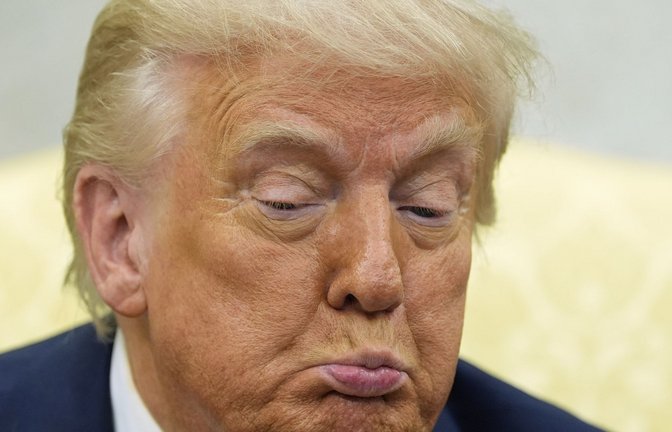Trump hat dem iranischen Regime mit weiteren Angriffen auf die Energie-Infrastruktur des Landes gedroht.<span class='image-autor'>Foto: Alex Brandon/AP/dpa/Alex Brandon</span>