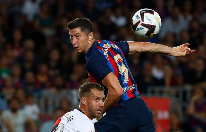 Robert Lewandowski bliebt bei seinem Debüt für den FC Barcelona ohne Treffer.<span class='image-autor'>Foto: Joan Monfort/AP/dpa</span>