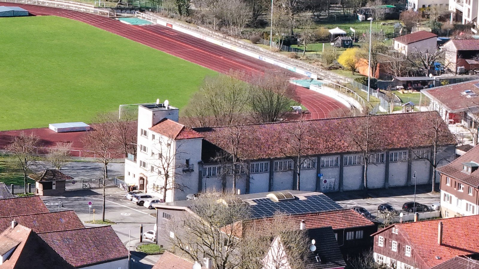 Die Käppele-Turnhalle (Bildmitte) soll im kommenden Jahr abgerissen werden. Foto: Küppers Die Käppele-Turnhalle (Bildmitte) soll im kommenden Jahr abgerissen werden. Foto: Küppers