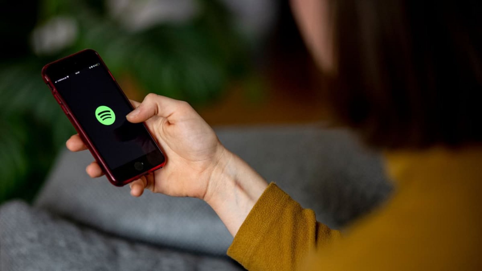 Spotify funktioniert aktuell nicht richtig: Viele Nutzer melden Probleme mit App, Wiedergabe und Verbindung. Das ist zur Störung bekannt.Fabian Sommer/dpa-mag/dpa Spotify funktioniert aktuell nicht richtig: Viele Nutzer melden Probleme mit App, Wiedergabe und Verbindung. Das ist zur Störung bekannt.Fabian Sommer/dpa-mag/dpa